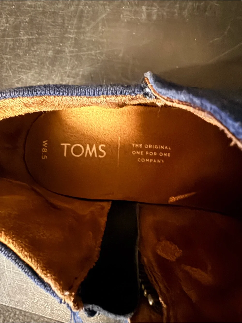Toms low stacked